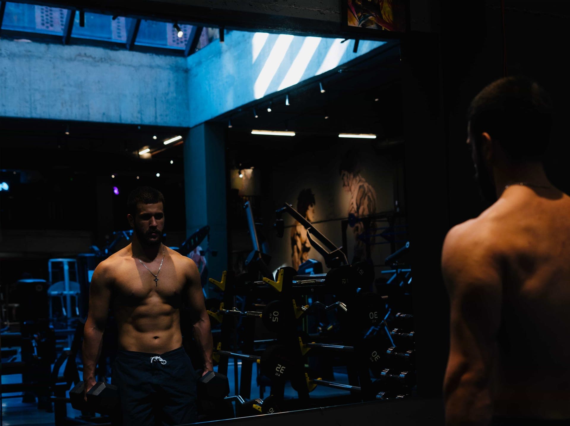 GYM Weightlifting Training